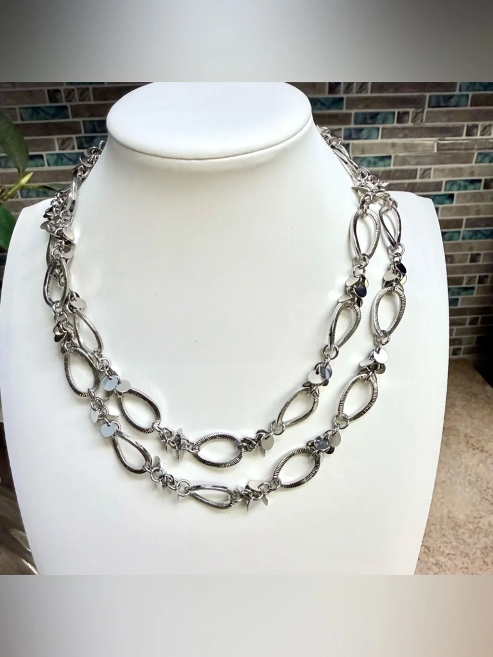 Lia Sophia Ibiza silver tone chain necklace